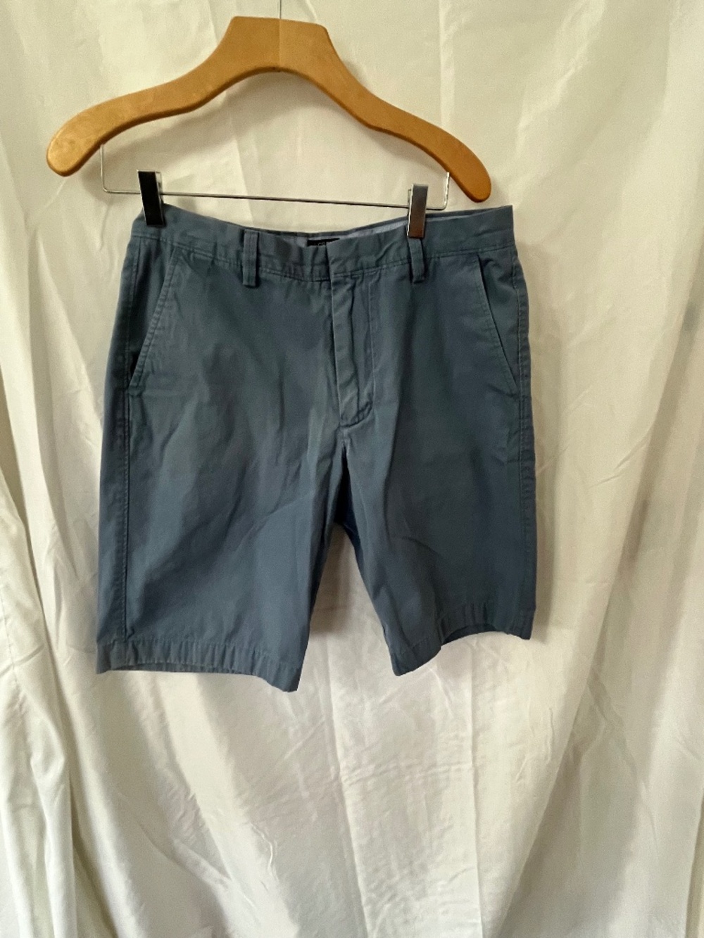 Men’s J. Crew shorts.